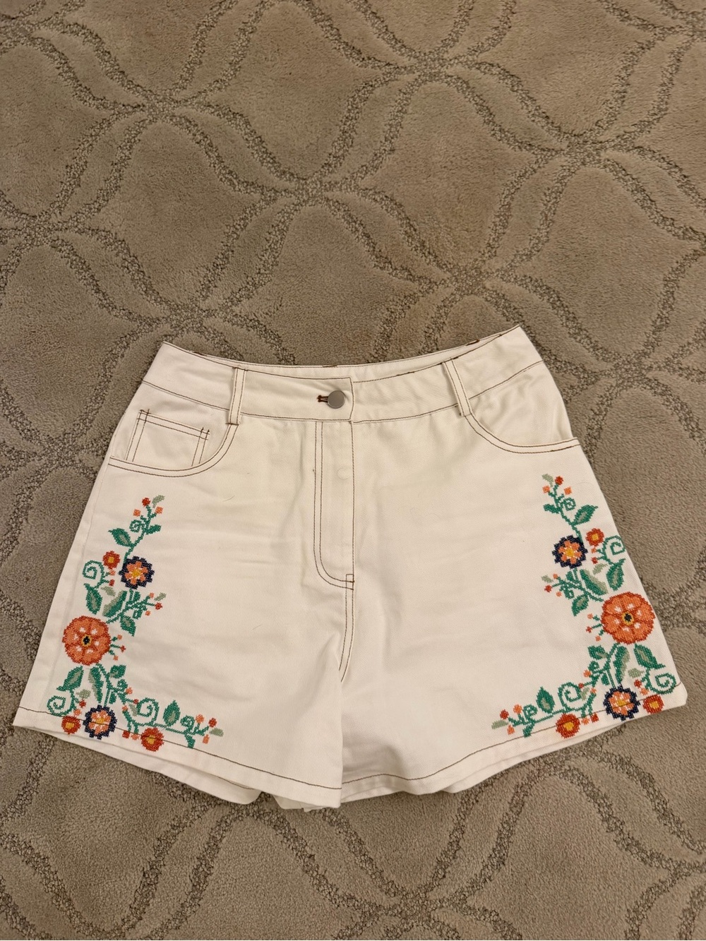 White Embroidered Sleeveless Tee and High-Waist Shorts Set - White